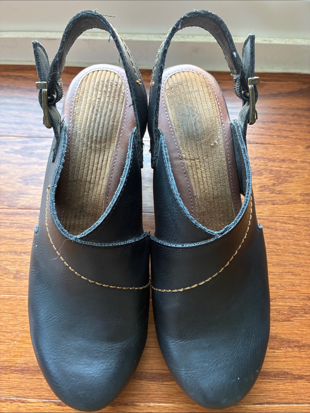 BOC Cecilia Black Faux-Leather Slingback Platform Clogs 8 - Picture 6 of 9